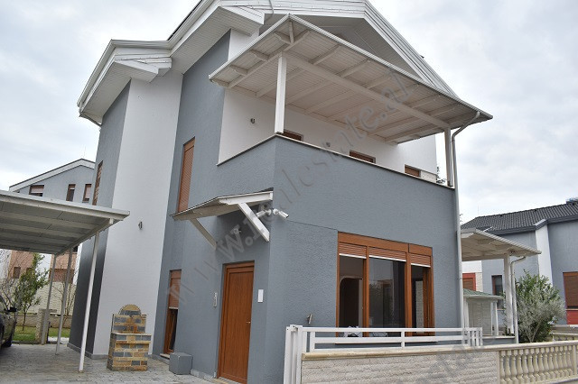 Modern villa for rent in Lunder area in Tirana, Albania (TRR-418-6L)